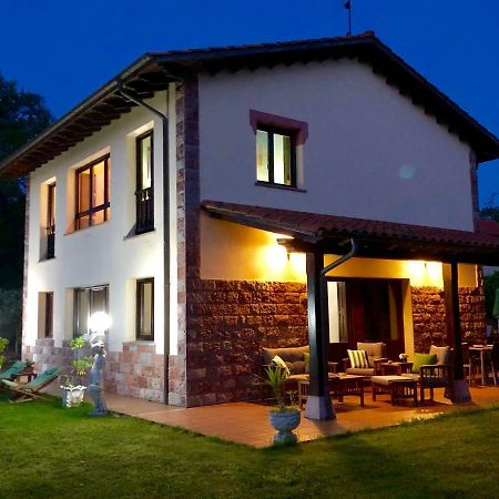 Casa Frente A Los Bufones De Pria Villa Llames de Pria Bagian luar foto