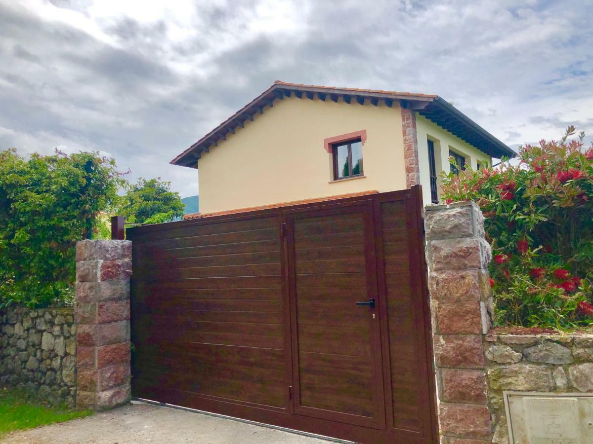 Casa Frente A Los Bufones De Pria Villa Llames de Pria Bagian luar foto