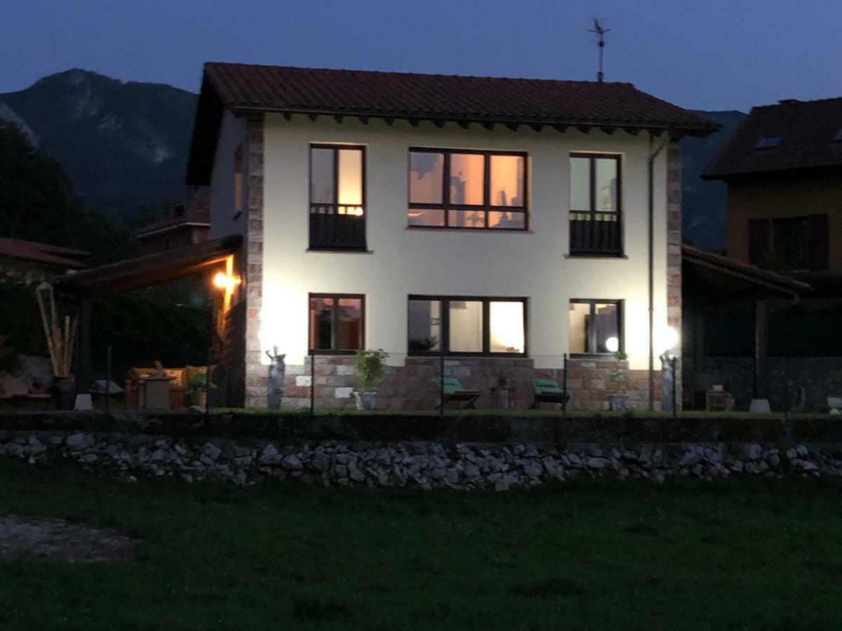 Casa Frente A Los Bufones De Pria Villa Llames de Pria Bagian luar foto