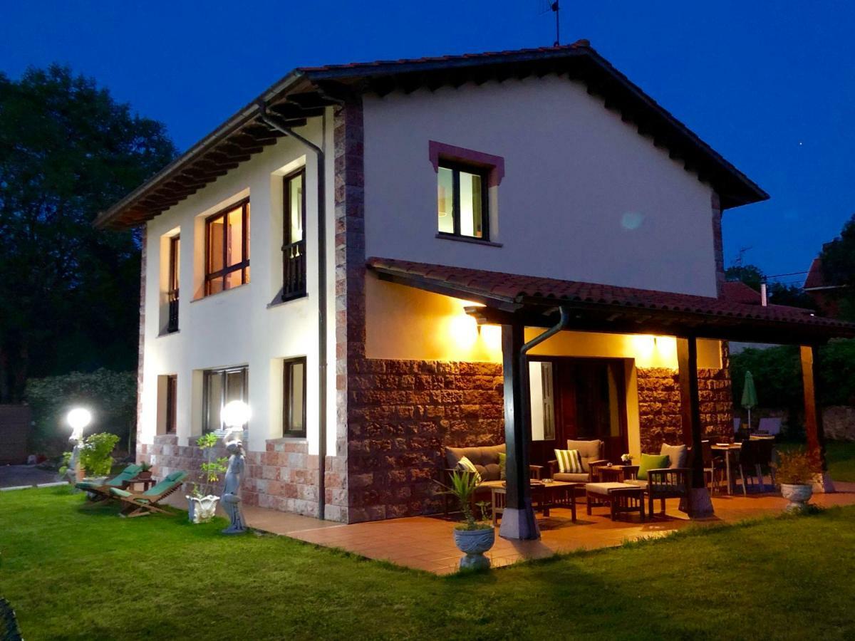 Casa Frente A Los Bufones De Pria Villa Llames de Pria Bagian luar foto